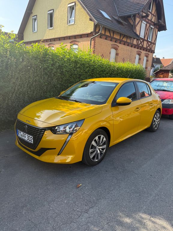 Bild des Angebotes Peugeot 208 PureTech 100 EAT8 Active Pack Active Pack