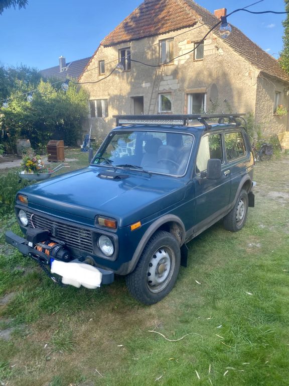 Bild des Angebotes Lada Niva, Grün, Off-Road