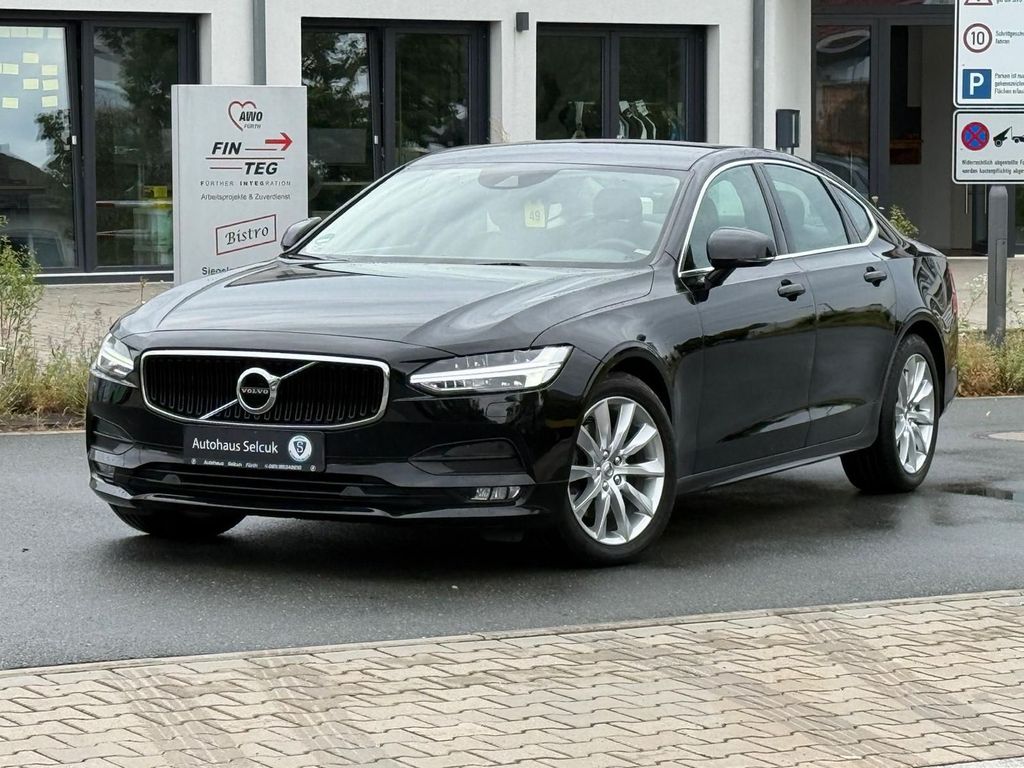 Bild des Angebotes Volvo S90 Momentum Pro *LED-High-Beam*Kamera*ACC*SHZ*