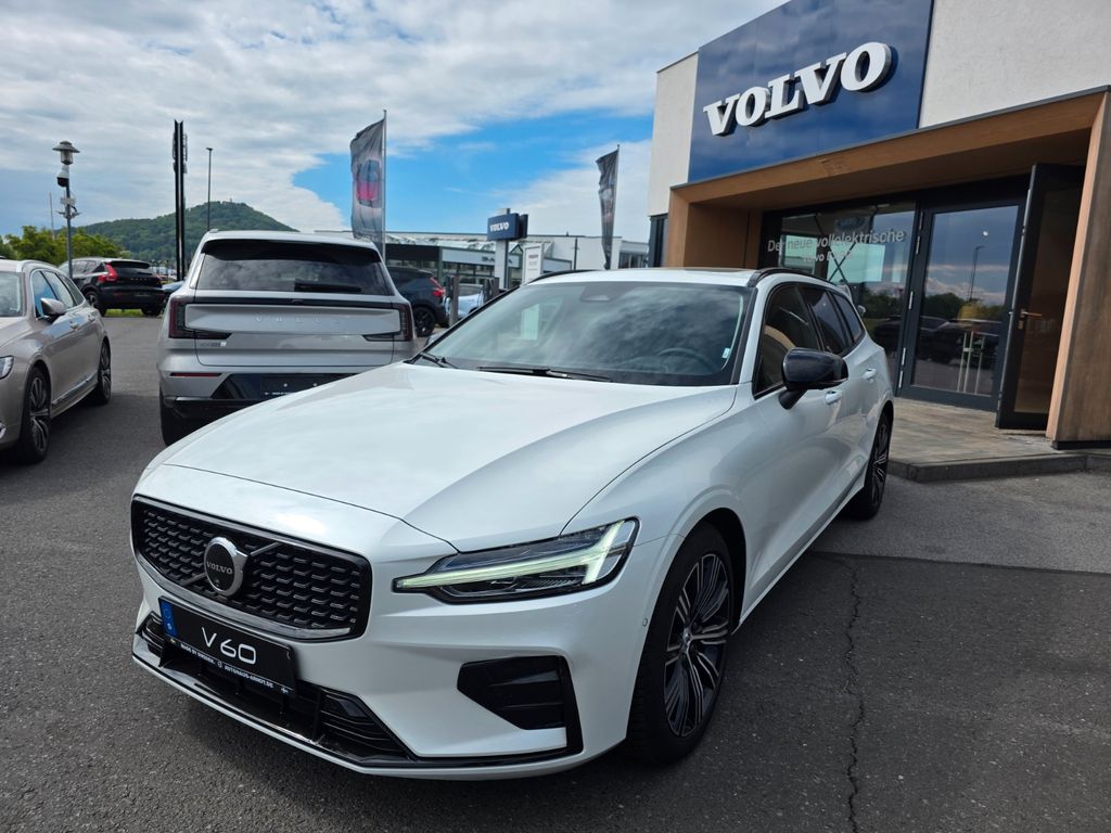 Bild des Angebotes Volvo V60 B4 Plus Dark