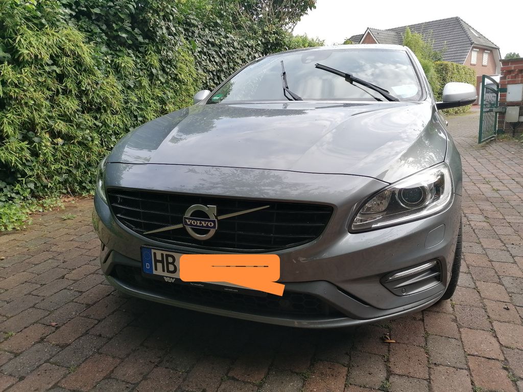 Bild des Angebotes Volvo V60 D4 R Design