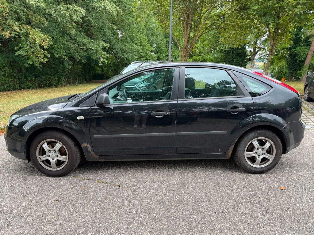 Bild des Angebotes Ford Focus 1.6 Ambiente Ambiente