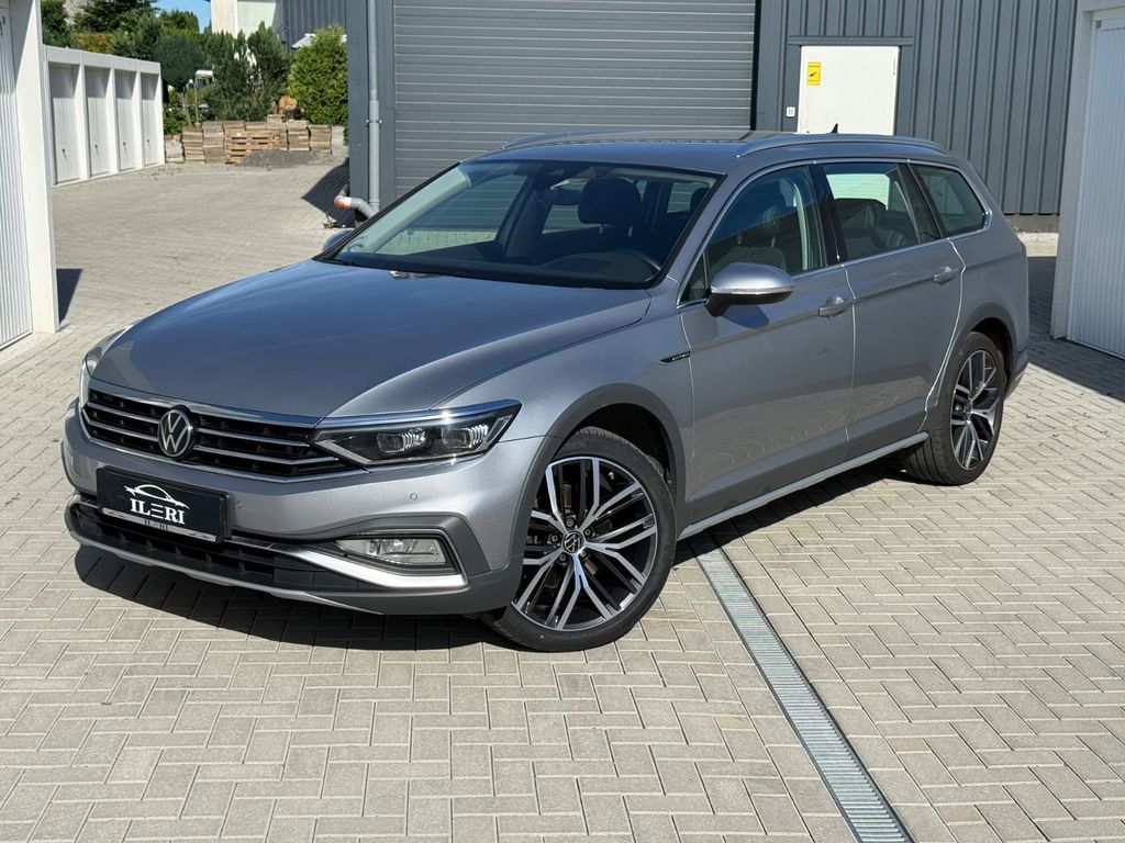 Bild des Angebotes Volkswagen Passat Alltrack 4Motion*HEAD-UP*AHK*LED*DIGITAL
