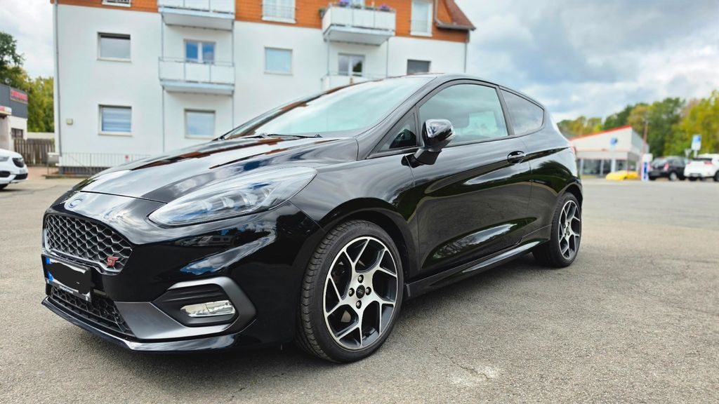 Bild des Angebotes Ford Fiesta 1,5 EcoBoost ST mit Styling-Paket