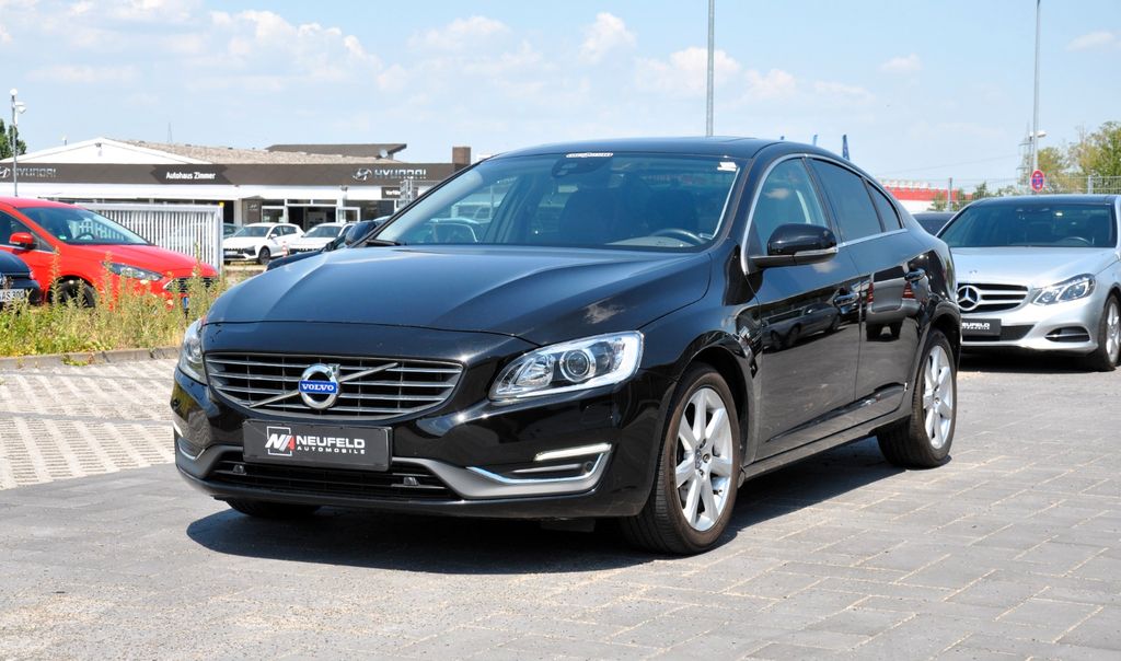 Bild des Angebotes Volvo S60 Momentum / Park-Assistent / Memory