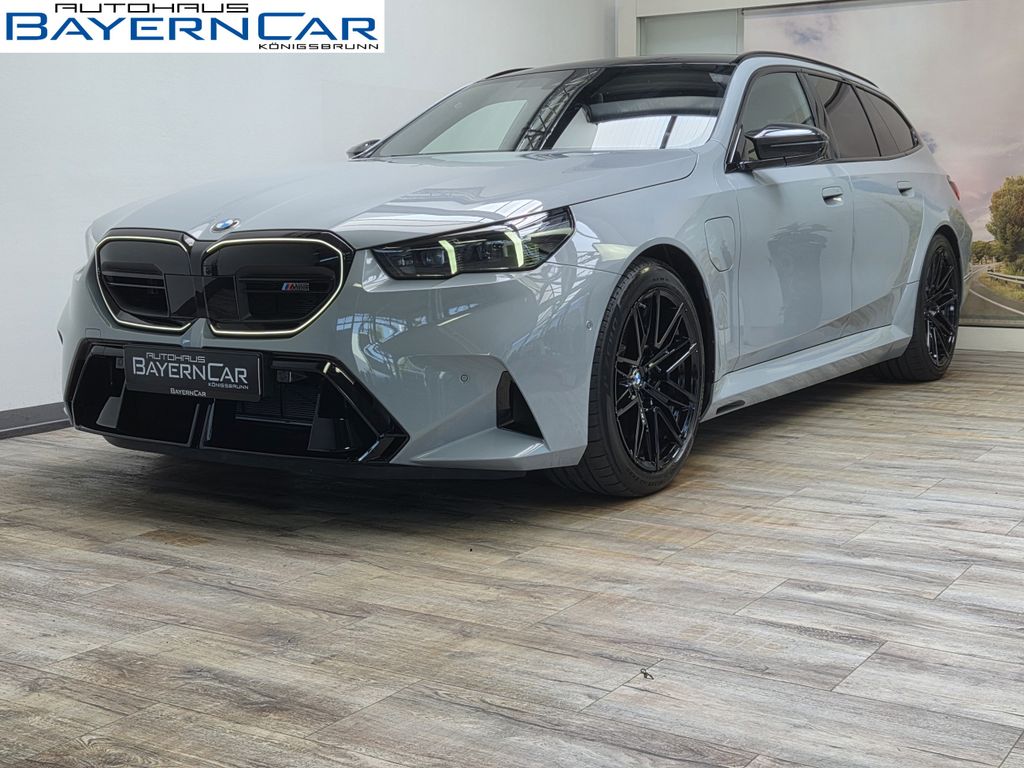 Bild des Angebotes BMW M5 To. AHK Sitzlüftung B&W ACC 360° Driver