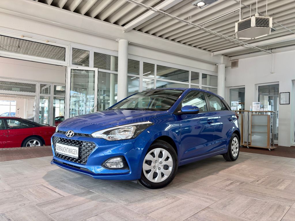 Bild des Angebotes Hyundai i20 Select Carplay-SHZ-Cam.-LHZ-1.HD
