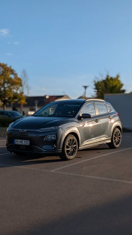 Hyundai KONA ELEKTRO 150kW Trend 64kWh GARANTIE SOH 92%