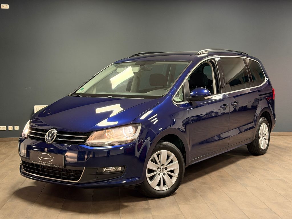 Bild des Angebotes Volkswagen Sharan 2.0 TDI DSG Comfortline /7-SITZER/WEBASTO