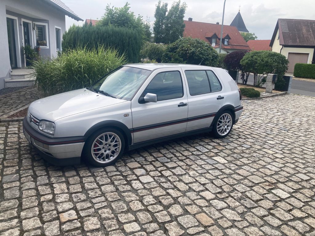 Volkswagen Golf 2.0 GTI 16V GTI 16V Rostfrei
