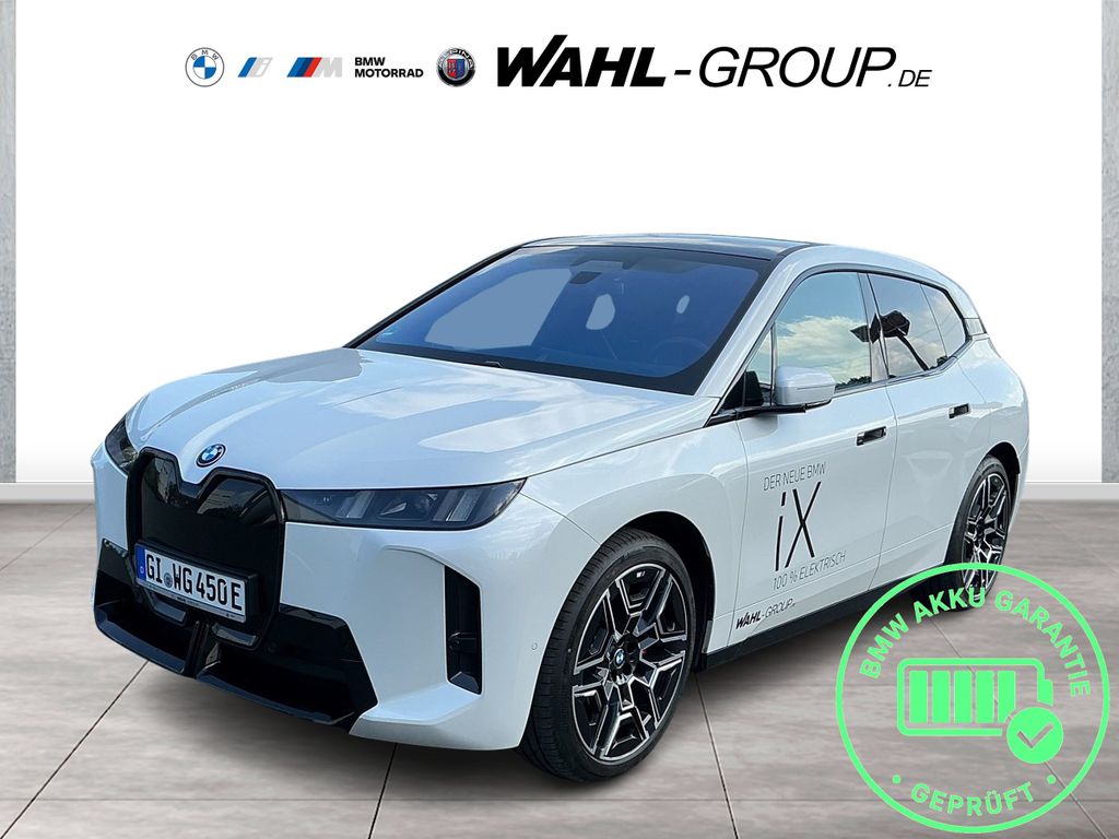 Bild des Angebotes BMW iX xDrive45 M Sport Pro AHK Panorama IconicGlow