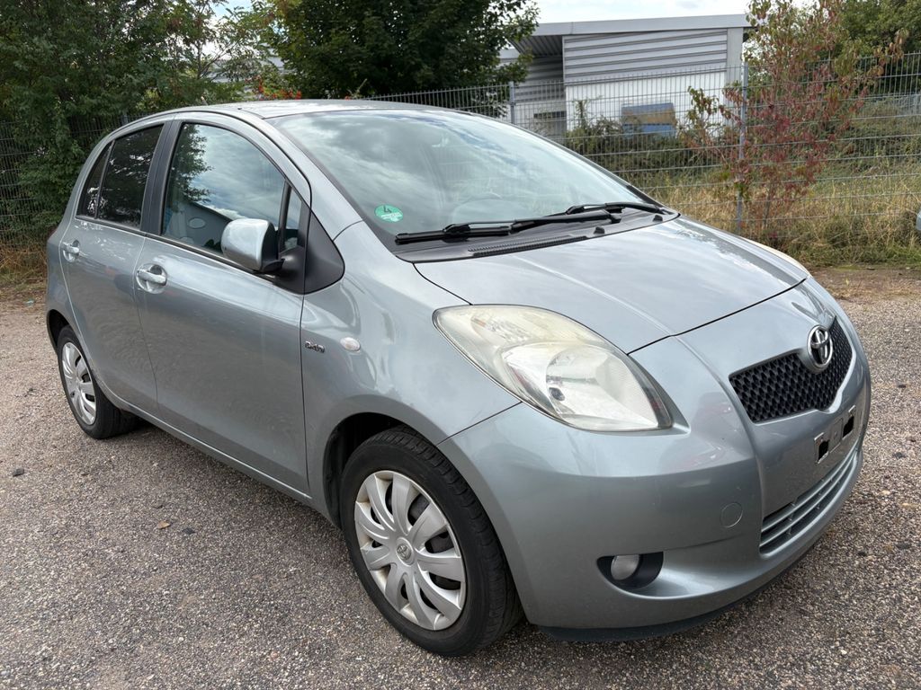 Bild des Angebotes Toyota Yaris 1,4-l-D-4D Sol KLIMA
