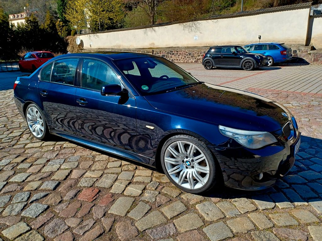 Bild des Angebotes BMW 530d Edition Sport M HUD Glas Leder 8fach Voll