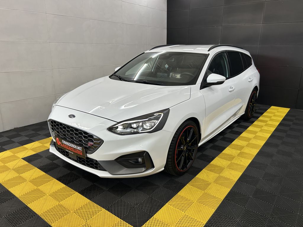 Bild des Angebotes Ford Focus ST+ACC+HUD+Ambiente+B&O+Recaro+LED+Subwoof