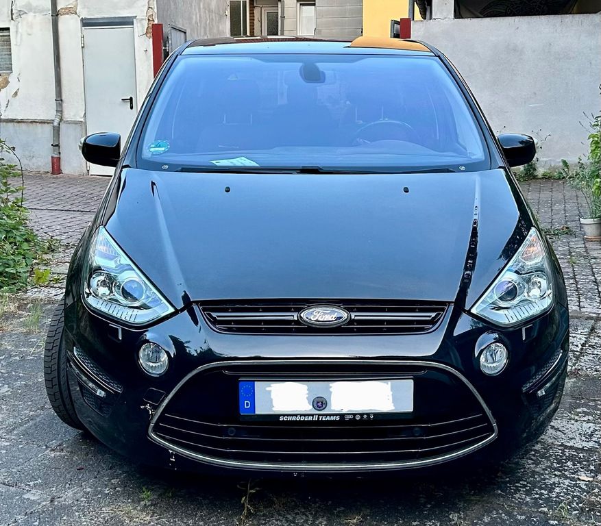 Ford S-Max 2,0 TDCi Titanium, neues Getriebe, AHK, 7