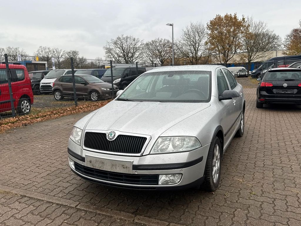 Bild des Angebotes Skoda Octavia Lim. 1.6 MPI Elegance