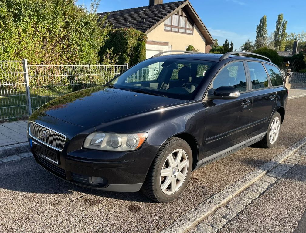 Bild des Angebotes Volvo V50 2.0