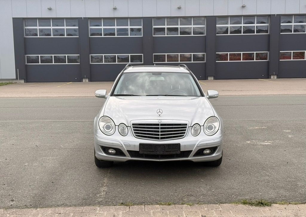 Mercedes-Benz E 220 E T-Modell E 220 CDI