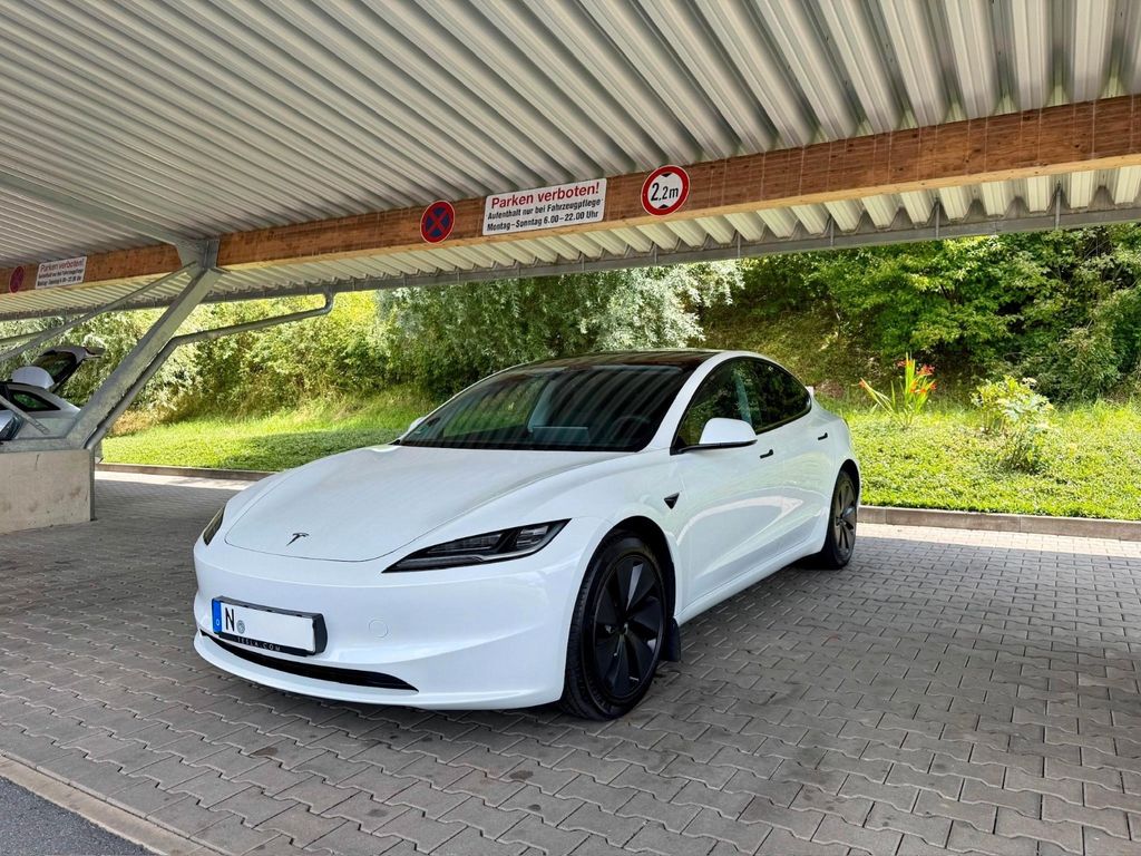 Bild des Angebotes Tesla Model 3 Allradantrieb mit Dualmotor Long Ran...
