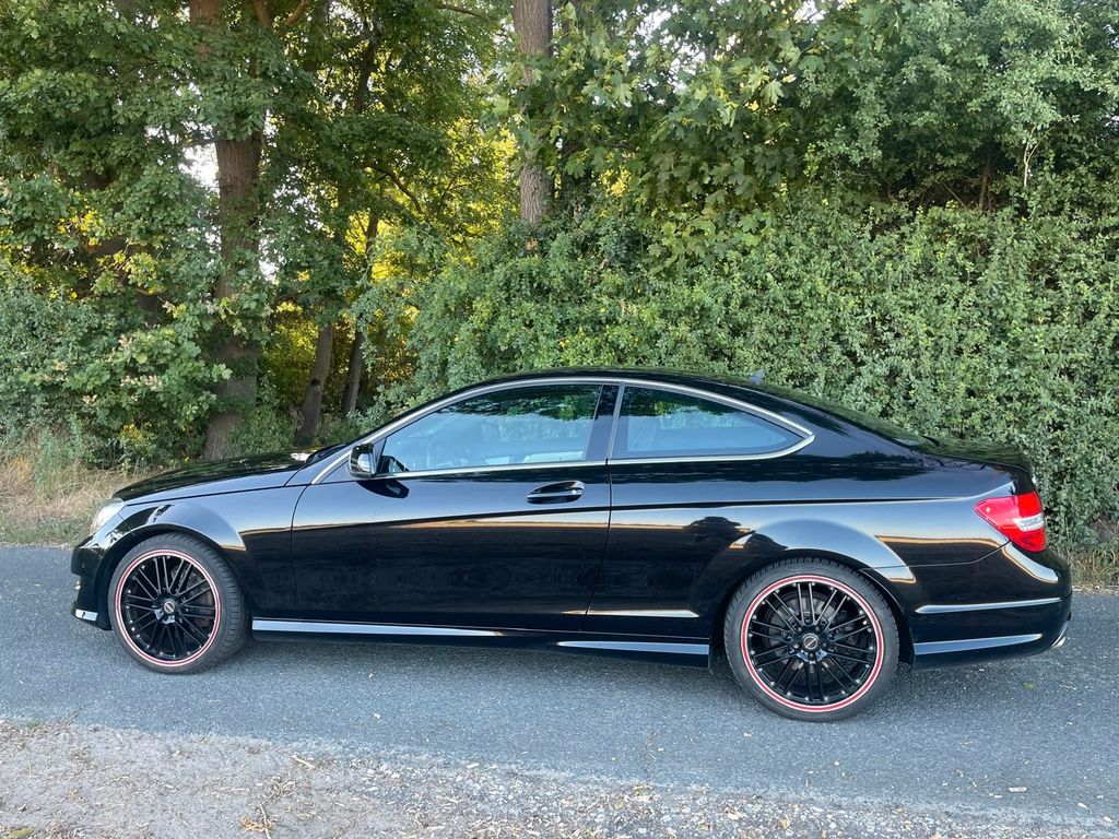 Bild des Angebotes Mercedes-Benz 250 Coupé