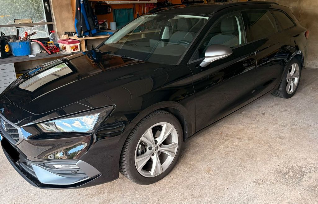 Bild des Angebotes Seat Leon 1.5 eTSI  110kW 150PS FR  DSG SP. Pano. AHK