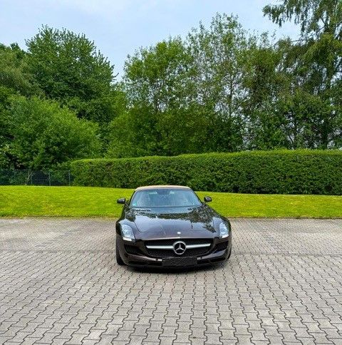 Bild des Angebotes Mercedes-Benz SLS AMG 6.2 V8 Roadster -