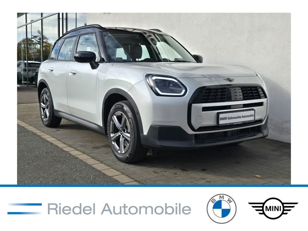 Bild des Angebotes MINI Countryman C Favoured Trim Navi Head-Up Alarm