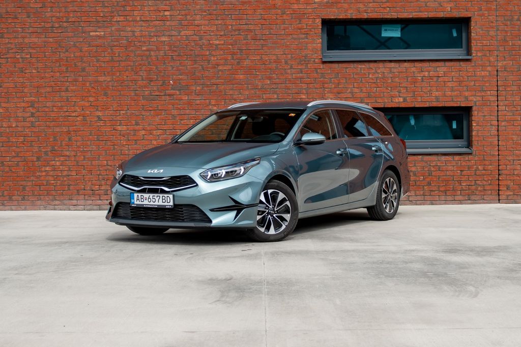 Bild des Angebotes Kia cee'd Sportswagon 1.5 T-GDI Gold LED Pack AT