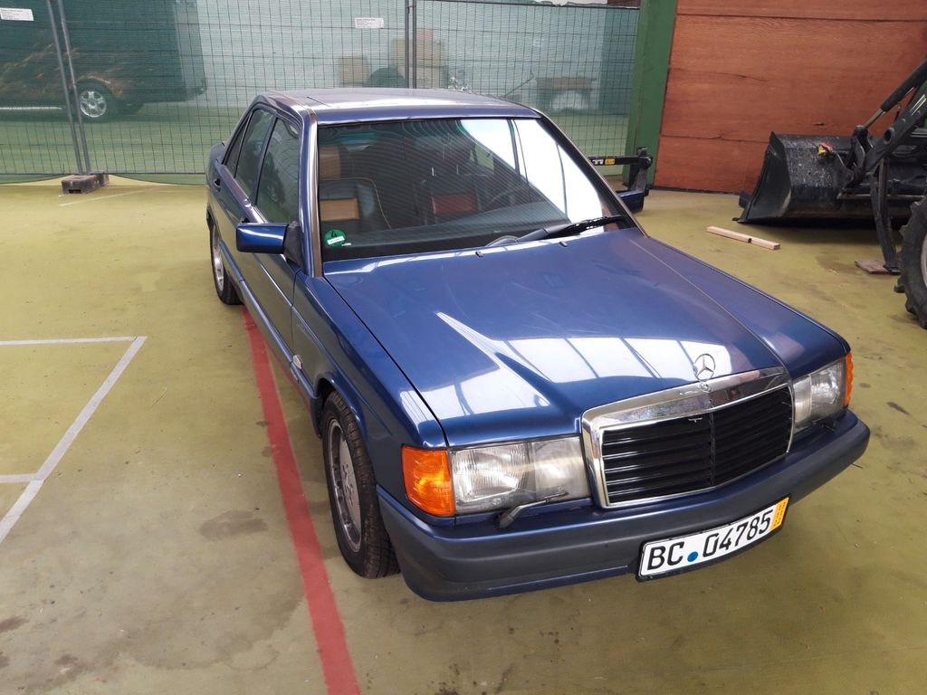 Bild des Angebotes Mercedes-Benz W201 190 E 2.3 Sportline Avantgarde Azzurro