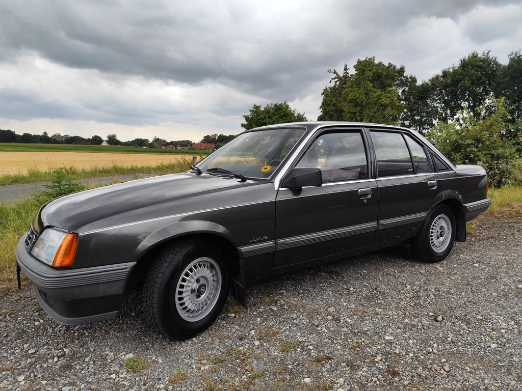 Opel Rekord E2 Bj. 83 2,0E Automatic orig. 73.000 km