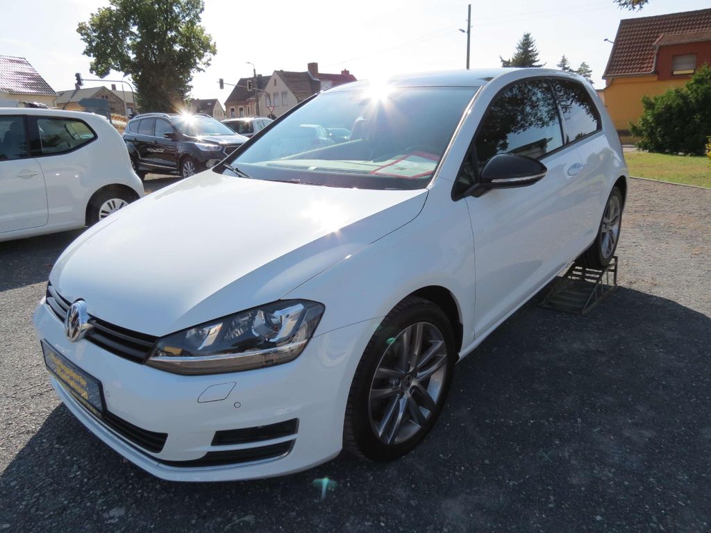 Bild des Angebotes Volkswagen Golf Highline BMT 2.Hd. 17Zoll   Alcantara   SHZ