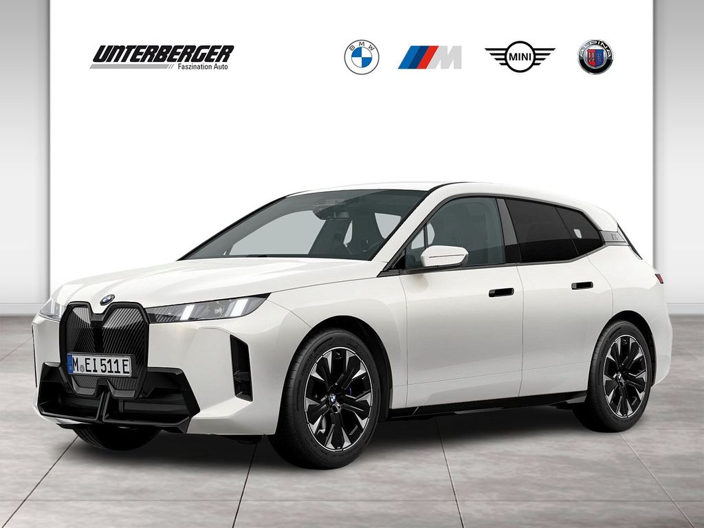 Bild des Angebotes BMW iX xDrive45 M Sportpaket AHK ACC 360 ALED DA-Pro