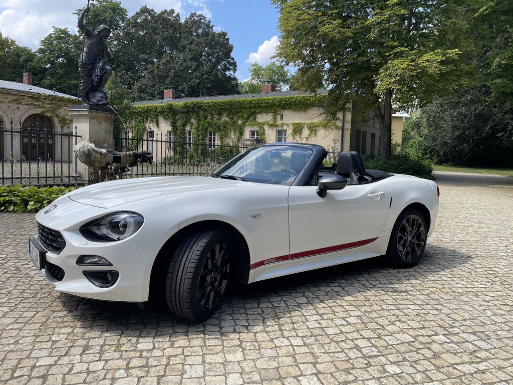 Bild des Angebotes Fiat 124 Spider lusso Aut.