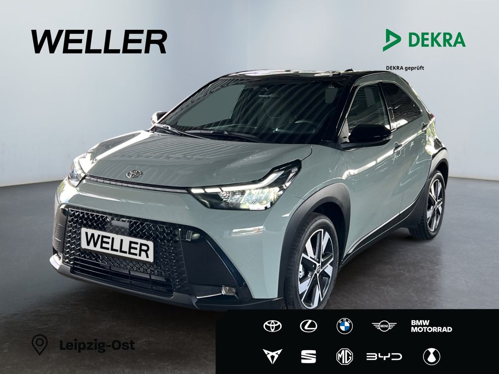 Bild des Angebotes Toyota Aygo X Hybrid 1.5 Teamplayer *LED*CAM*SHZ*ACC*DA