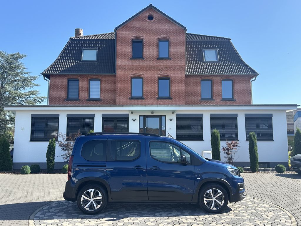 Bild des Angebotes Peugeot e-Rifter GT L1 Klimaautom 2Zonen Navi CAM SHZ VC