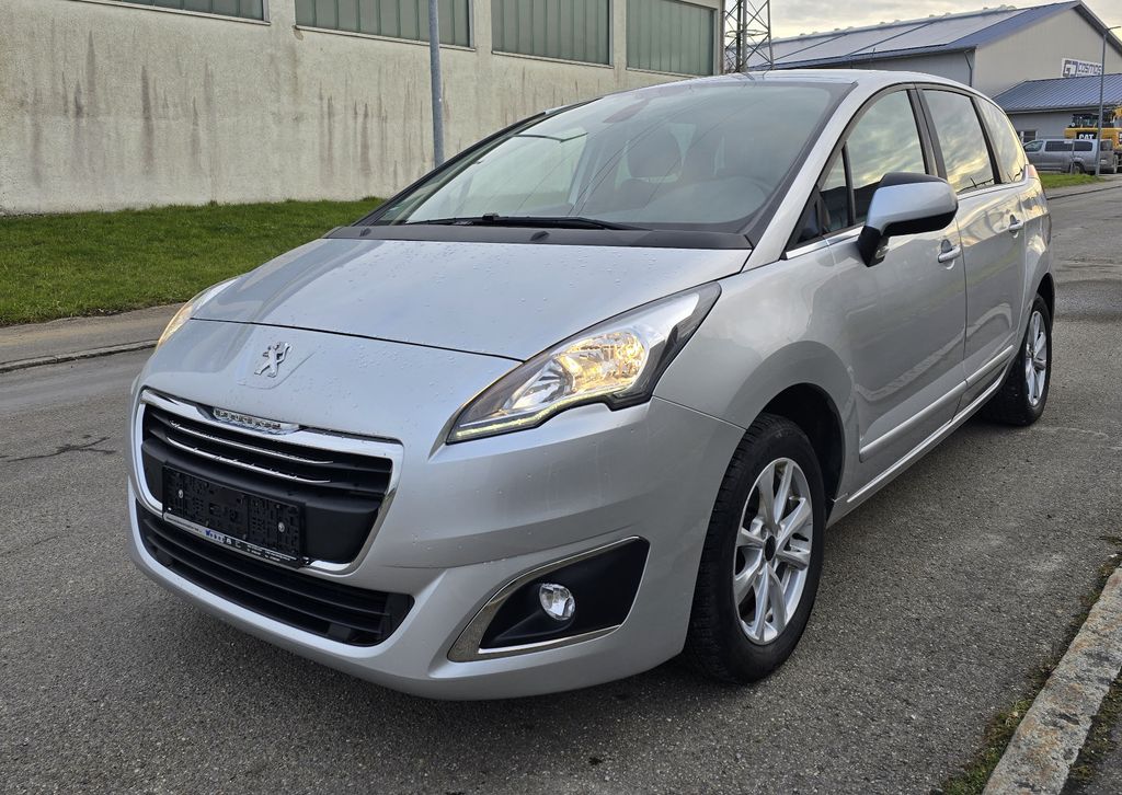 Bild des Angebotes Peugeot 5008 Active Zahnriemen Neu