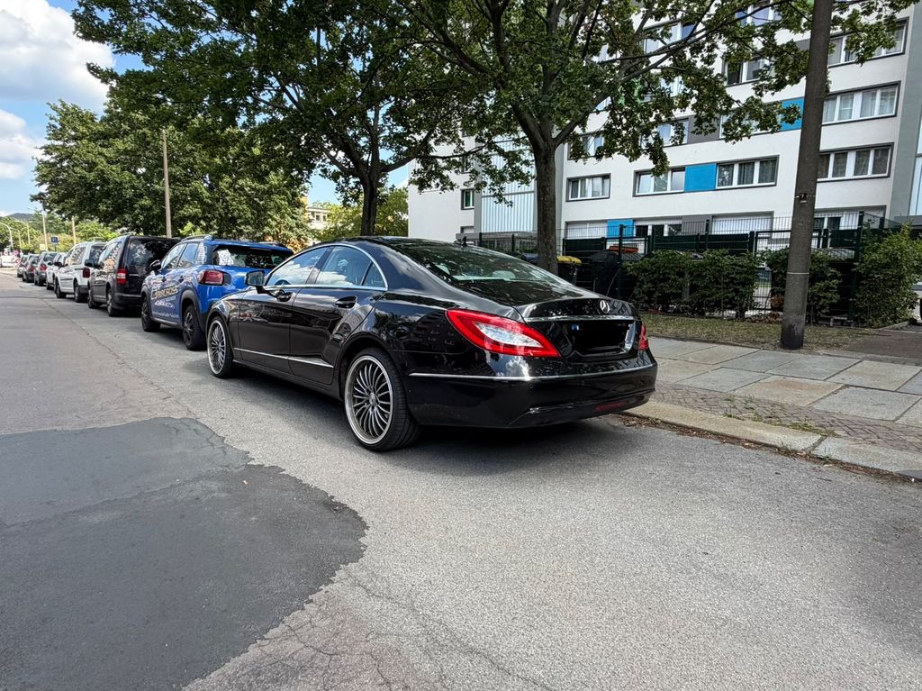 Bild des Angebotes Mercedes-Benz CLS 350 CGI/Umfangreiche Reparatur durchgeführt!