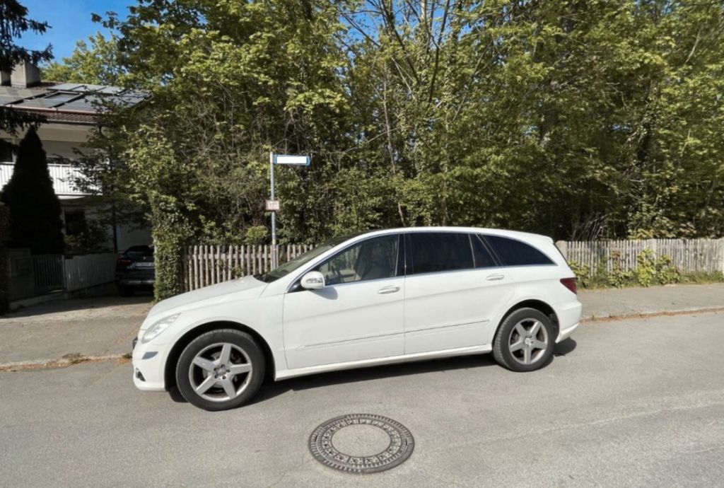 Bild des Angebotes Mercedes-Benz R 350 4matic (6-Sitzer, Vollleder)