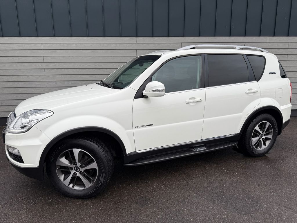 Ssangyong REXTON Rexton W Executive 4WD/7 Sitzer/Euro6