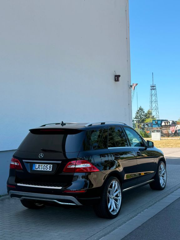 Bild des Angebotes Mercedes-Benz ML 250 BlueTEC 4MATIC -