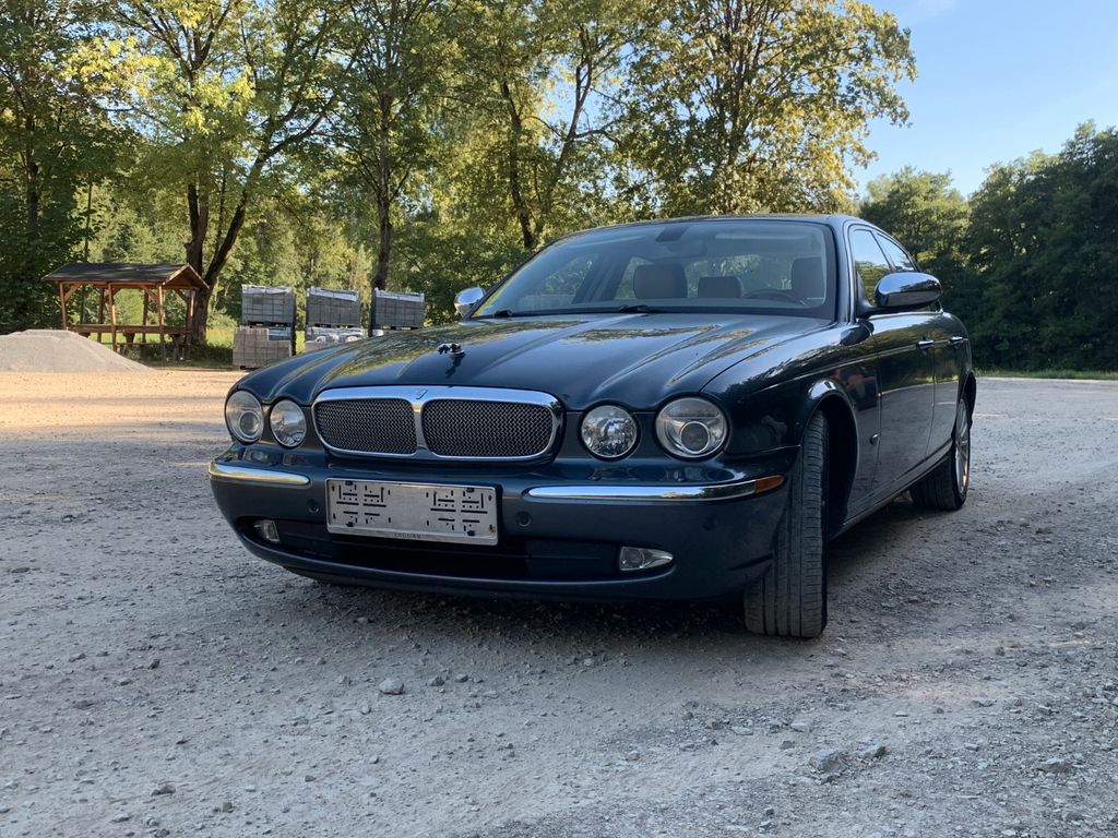 Bild des Angebotes Jaguar XJ X 350 2.7d