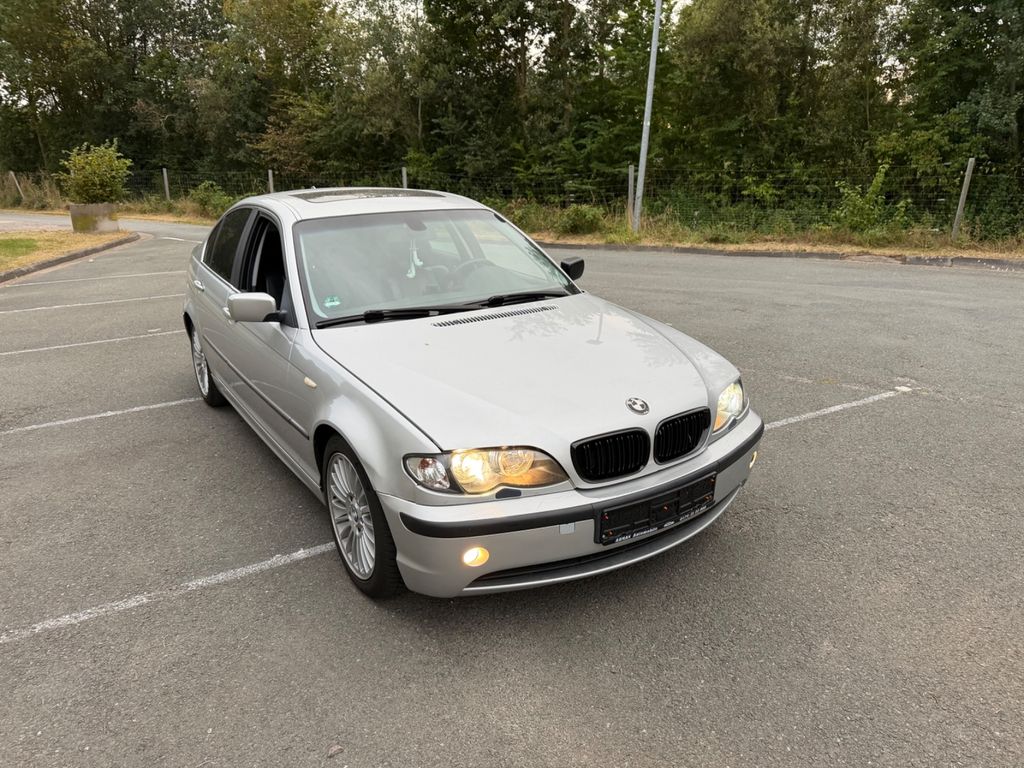BMW 330d Facelift Top Ausgestattet