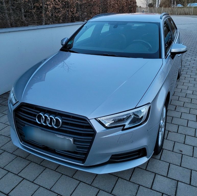 Bild des Angebotes Audi A3 35 TFSI S tronic design Sportback design