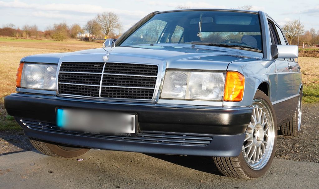 Bild des Angebotes Mercedes-Benz 190E 2.0 Automatik, Klima, el. Fahrersitz
