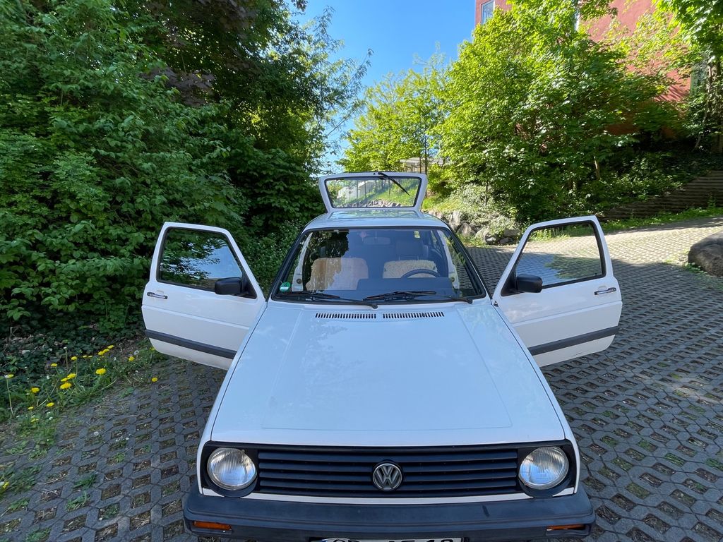 Volkswagen Golf 2