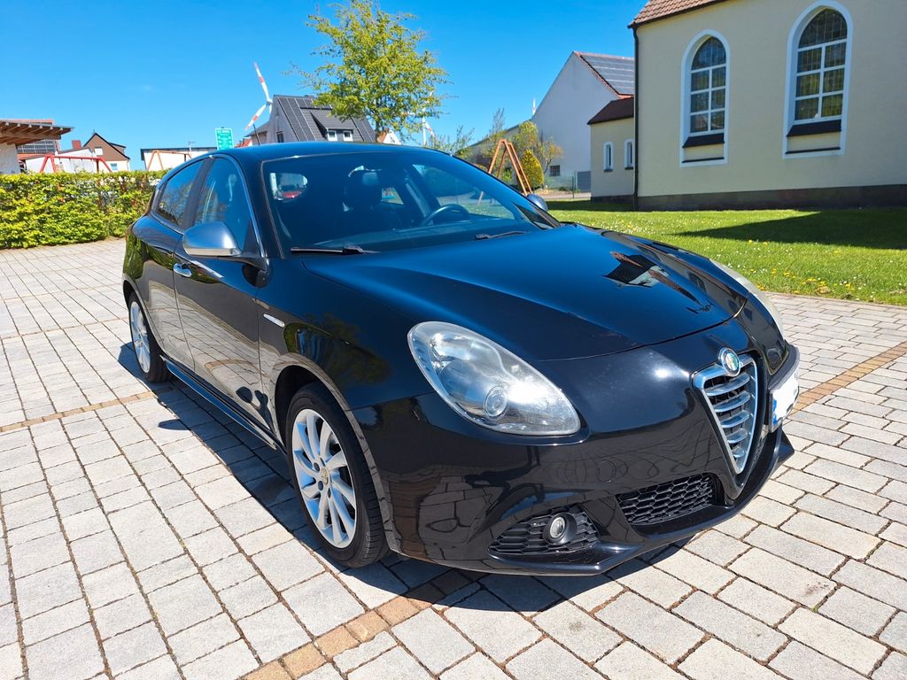 Bild des Angebotes Alfa Romeo Giulietta 2.0 JTDM 16V 103kW Turismo Turismo