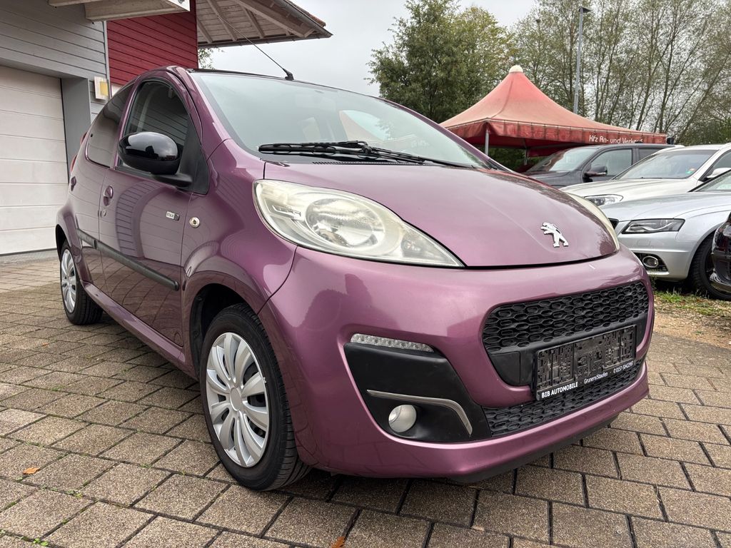 Peugeot 107 Style Top Gepflegt