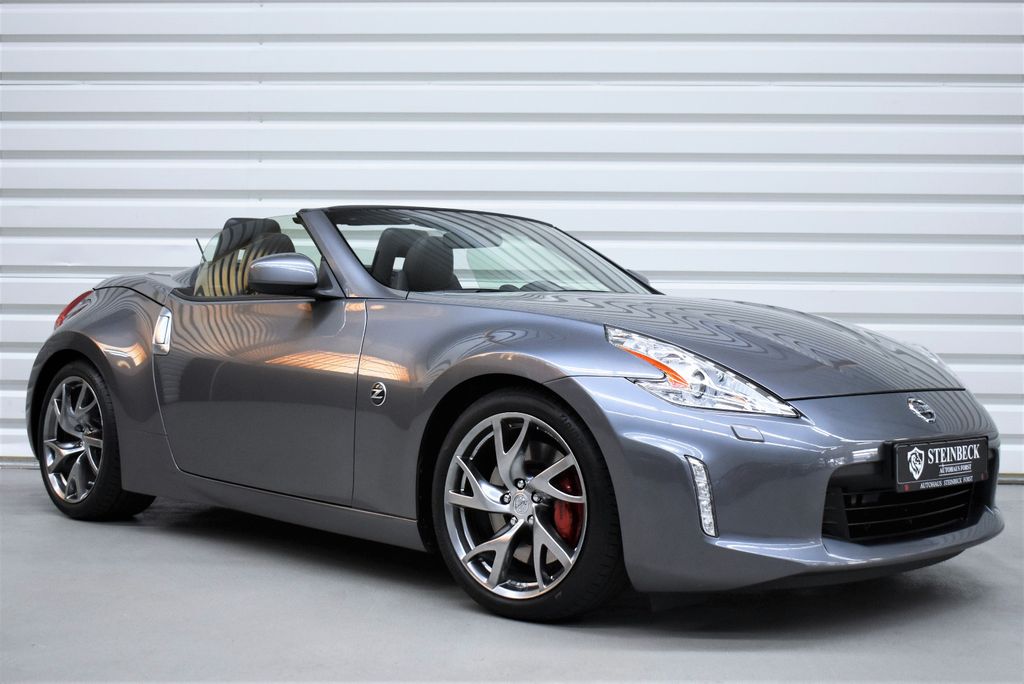 Bild des Angebotes Nissan 370 Z Roadster Pack+Automatik+Kamera+Bose+SHZ