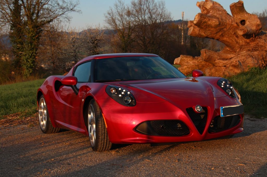 Alfa Romeo 4C 1.8 TBi 16V -Rosso Competizione