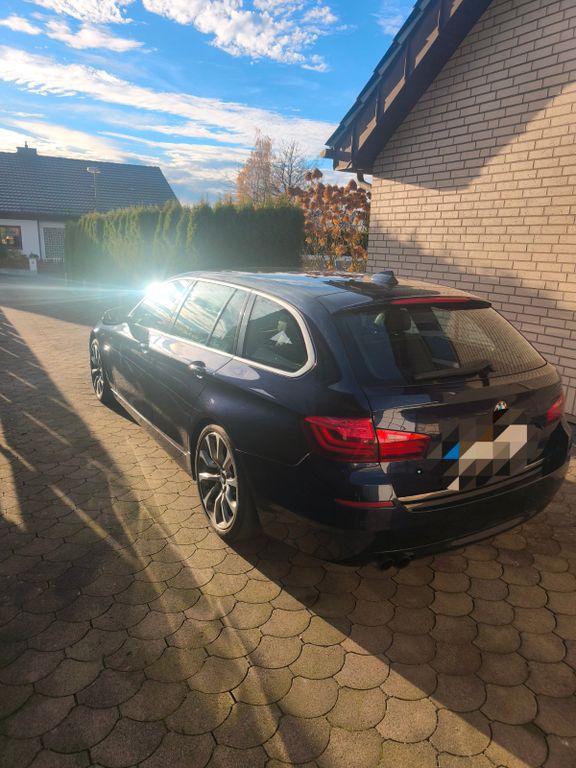 Bild des Angebotes BMW 525d xDrive Touring A Luxury Line Luxury Line